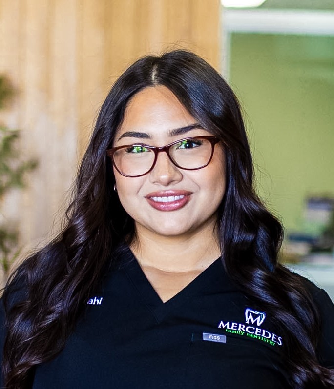 Sarahi Macias, Registered Dental Assistant